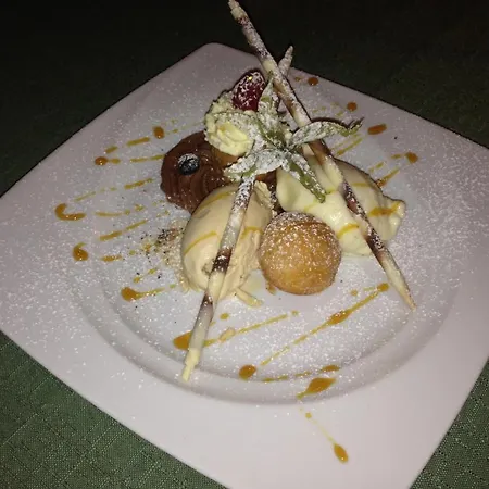 Hotel Und Appartments Eden 3*