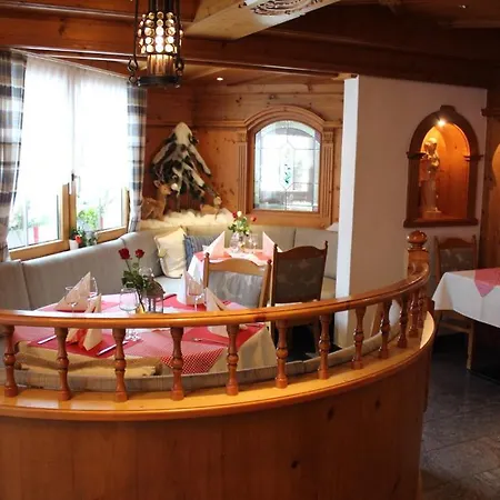 Hotel Und Appartments Eden