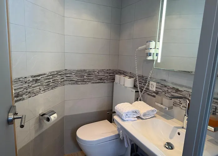 Und Appartments Eden Hotel