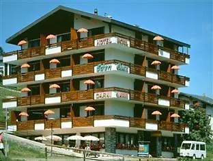 Und Appartments Eden 3*