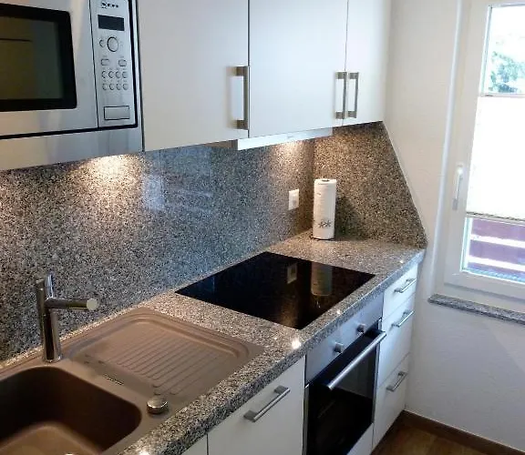 Hotel Und Appartments Eden