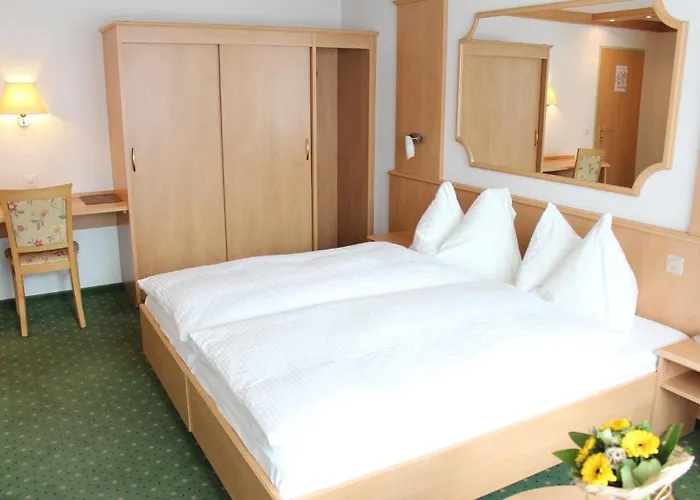 Und Appartments Eden Hotel