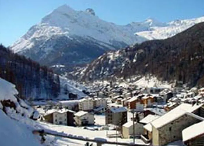 Und Appartments Eden Saas-Grund