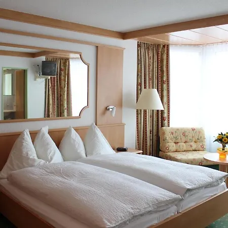 Und Appartments Eden Saas-Grund