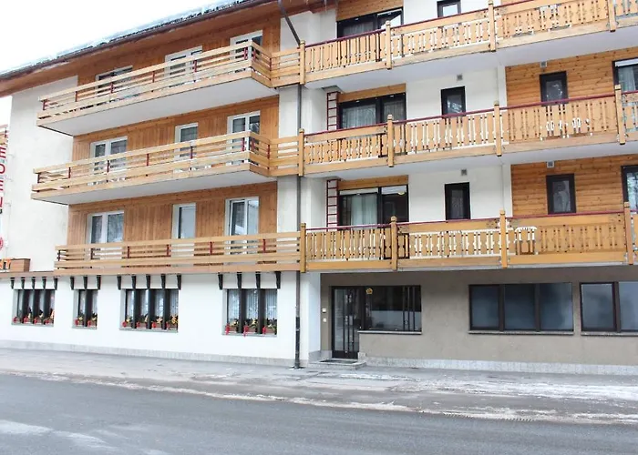 Und Appartments Eden Otel 3*